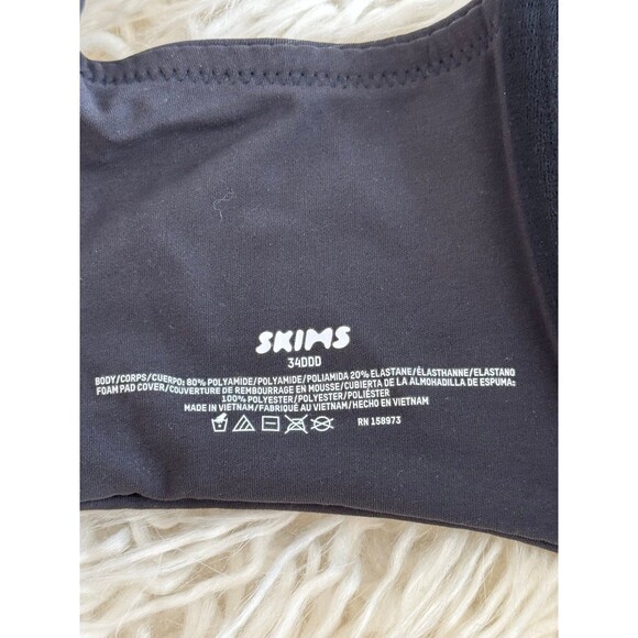 Skims Fits Everybody T-shirt Bra Onyx Size 34DDD - Picture 7 of 8